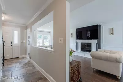394 Maple Drive, Belford, NJ 07718 - Photo 5