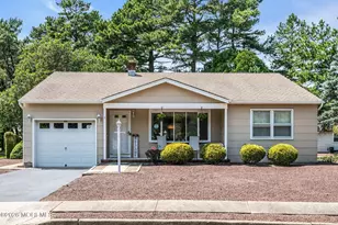 49 Dreyfus Ct, Toms River Township, NJ 08757 - Photo 1