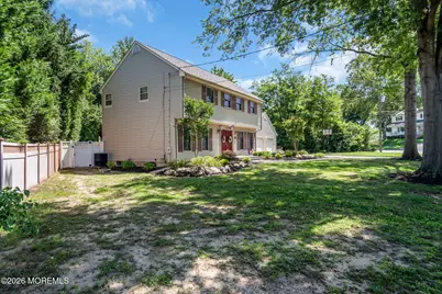 2 Lakeland Drive, Matawan, NJ 07747 - Photo 9