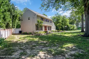 2 Lakeland Dr, Matawan, NJ 07747 - Photo 9