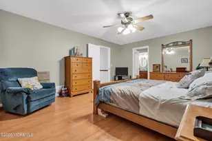 2 Lakeland Dr, Matawan, NJ 07747 - Photo 47