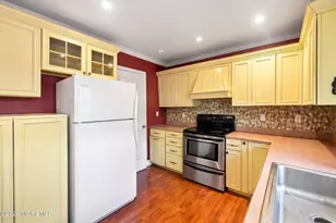 203 Clipper Ct, Toms River Township, NJ 08753 - Photo 9