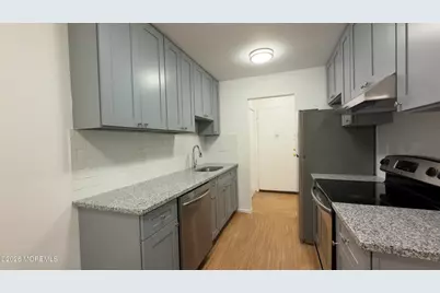 160 Cross Slope Court #J, Manalapan Township, NJ 07726 - Photo 15