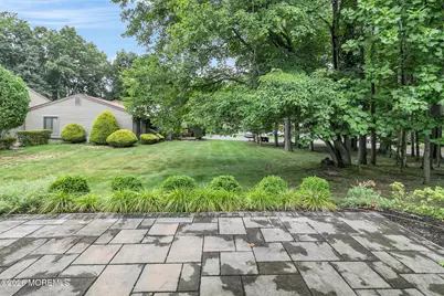 10 Medford Court, Red Bank, NJ 07701 - Photo 21