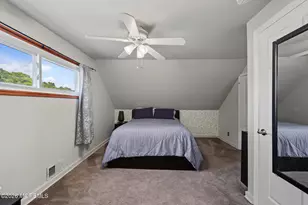 8 Bradford Rd, East Brunswick Township, NJ 08816 - Photo 15