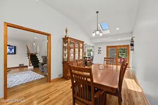 8 Bradford Rd, East Brunswick Township, NJ 08816 - Photo 9