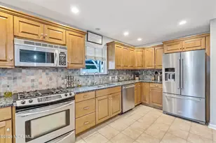 27 Stevens Ave, West Long Branch, NJ 07764 - Photo 5