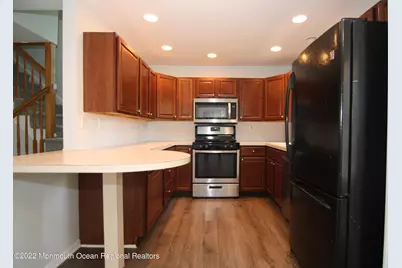 15-17 E Lincoln Avenue #17, Atlantic Highlands, NJ 07716 - Photo 9