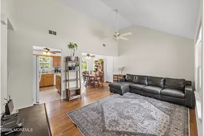 255 Tackle Avenue, Manahawkin, NJ 08050 - Photo 3