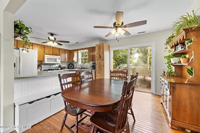 255 Tackle Avenue, Manahawkin, NJ 08050 - Photo 9