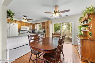 255 Tackle Ave, Manahawkin, NJ 08050 - Photo 9