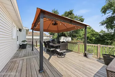 1209 Pacific Avenue, Beachwood, NJ 08722 - Photo 13