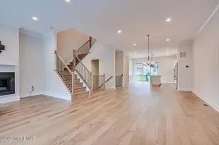 16 Valiant Ct, Middletown, NJ 07748 - Photo 11