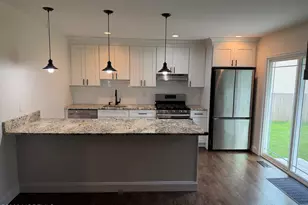813 Bay Ave, Toms River Township, NJ 08753 - Photo 5