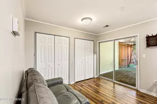 549 Woodbine Ln, Lakewood, NJ 08701 - Photo 11