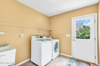 102 Parker Road, Eatontown, NJ 07724 - Photo 19