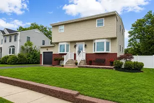 23 Fleetwood Dr, Hazlet Township, NJ 07730 - Photo 3