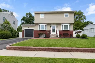 23 Fleetwood Dr, Hazlet Township, NJ 07730 - Photo 1