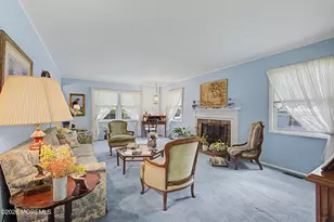 14 McIntosh Ln, Manalapan Township, NJ 07726 - Photo 9
