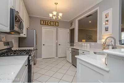 7 Greenwillows Drive, Lakewood, NJ 08701 - Photo 9