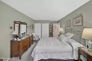 33 Carnaby Close, Freehold, NJ 07728 - Photo 29