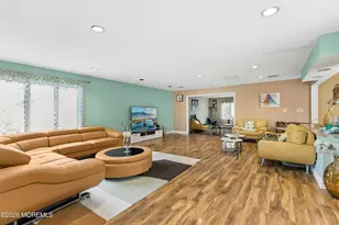40 Vista Dr, Morganville, NJ 07751 - Photo 9