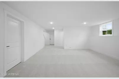 22 Tee Place, Neptune Township, NJ 07753 - Photo 31