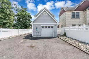 470 Princeton Ave, Brick, NJ 08724 - Photo 9