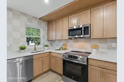 681 New Castle Court #B, Lakewood, NJ 08701 - Photo 1