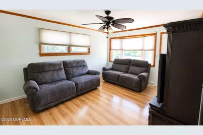 1333 3rd Avenue, Toms River Township, NJ 08757 - Photo 5