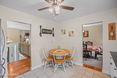 35 Chesapeake Road, Manalapan Township, NJ 07726 - Photo 13