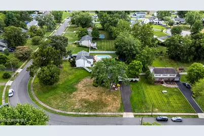 35 Chesapeake Road, Manalapan Township, NJ 07726 - Photo 35