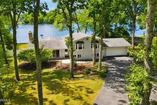 77 N Lakeshore Dr, Manahawkin, NJ 08050 - Photo 75