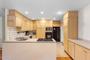 77 N Lakeshore Dr, Manahawkin, NJ 08050 - Photo 13