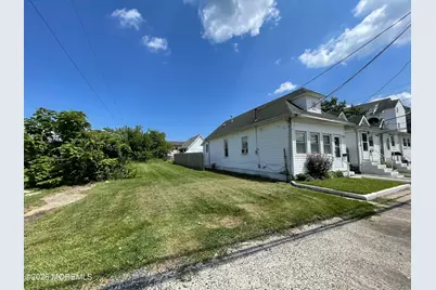 40 Highland Avenue, Keansburg, NJ 07734 - Photo 3