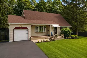33 Heather Dr, Manalapan Township, NJ 07726 - Photo 3