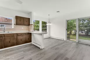12 Montego St, Toms River Township, NJ 08757 - Photo 9