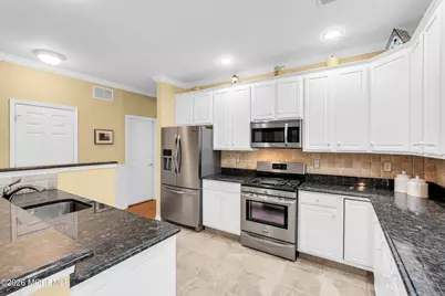 18 Powderhorn Way, Allentown, NJ 08501 - Photo 17
