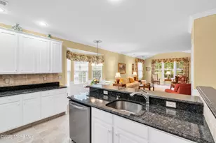 18 Powderhorn Way, Allentown, NJ 08501 - Photo 15