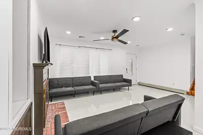 17 Johnston Street, Oakhurst, NJ 07755 - Photo 5