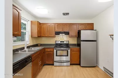 56 Constitution Boulevard, Whiting, NJ 08759 - Photo 11