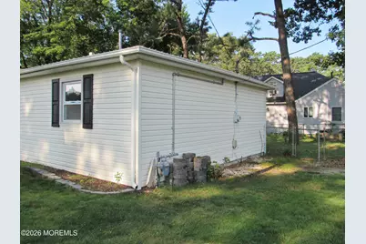913 Larchmont Street, Toms River Township, NJ 08757 - Photo 3