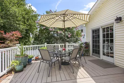 174 Statesir Place, Red Bank, NJ 07701 - Photo 27
