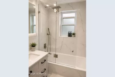 224 Colonial Avenue #2nd Floor, Union Township, NJ 07083 - Photo 7