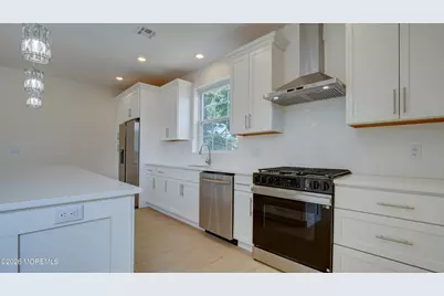 57 Oak Street, Keansburg, NJ 07734 - Photo 13