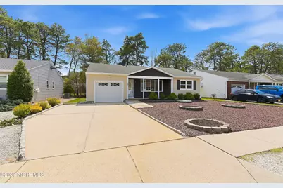 46 Auburn Road, Toms River Township, NJ 08757 - Photo 5