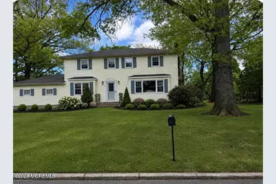 14 Silverbrook Place, Lincroft, NJ 07738 - Photo 1
