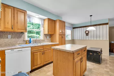16 Friar Court, Toms River Township, NJ 08753 - Photo 9