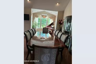 172 Wintergreen Drive, Manalapan Township, NJ 07726 - Photo 5