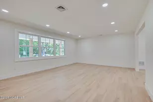 300 E Chestnut Ave, Metuchen, NJ 08840 - Photo 17